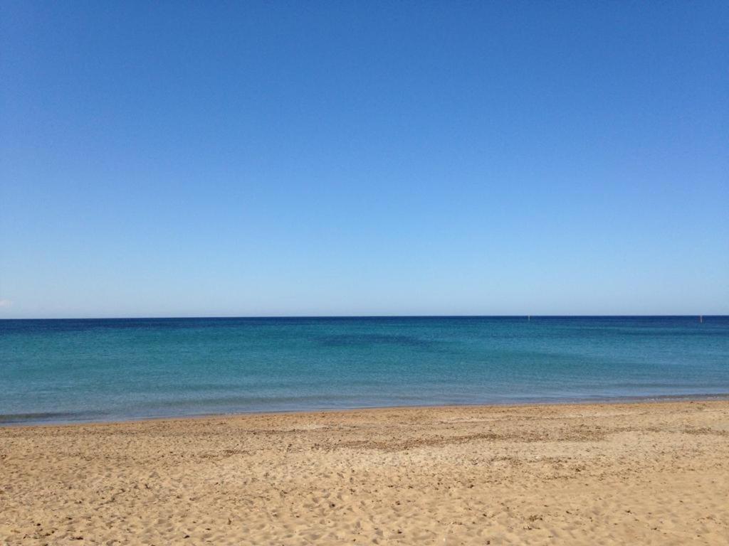Primera Linea De Playa Julio Y Agosto Min 7 Dias De Lunes A Lunes Denia Kültér fotó