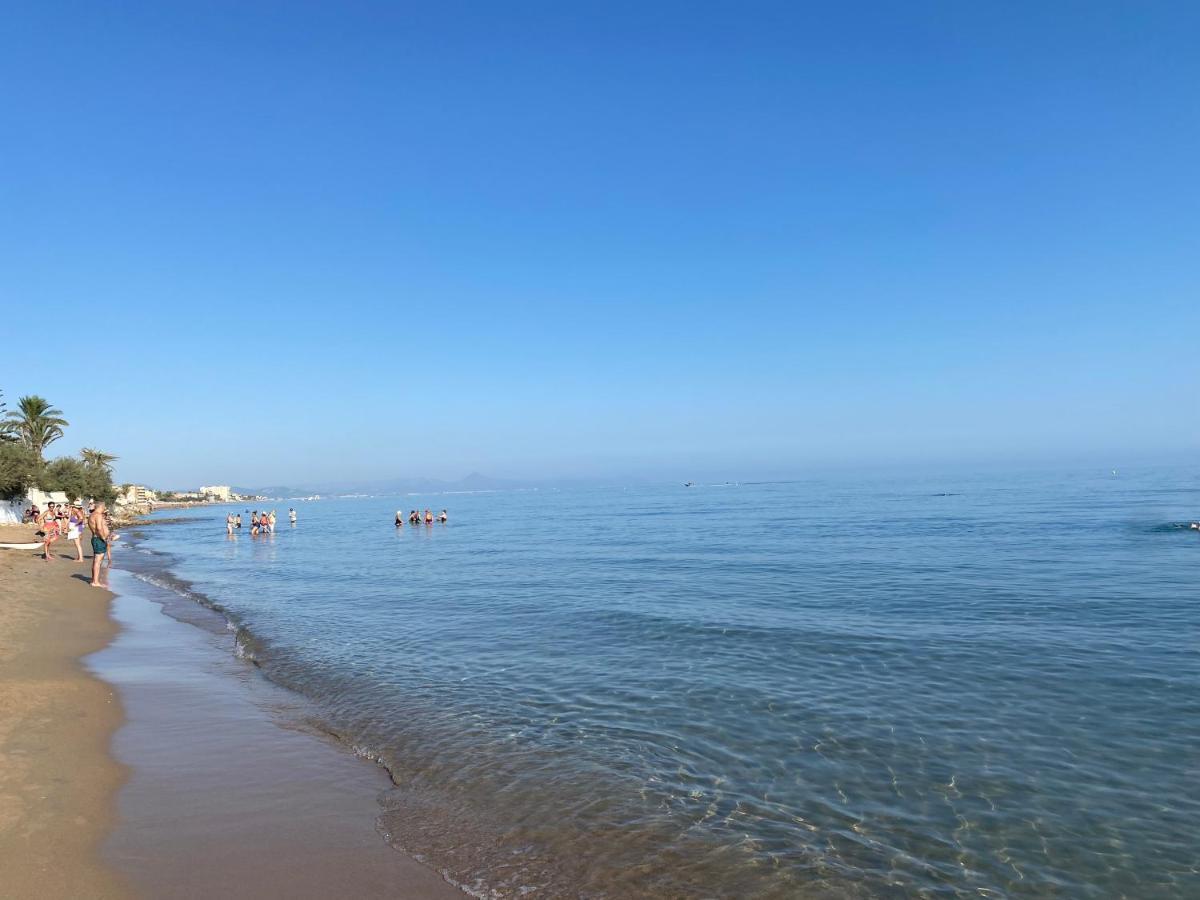 Primera Linea De Playa Julio Y Agosto Min 7 Dias De Lunes A Lunes Denia Kültér fotó